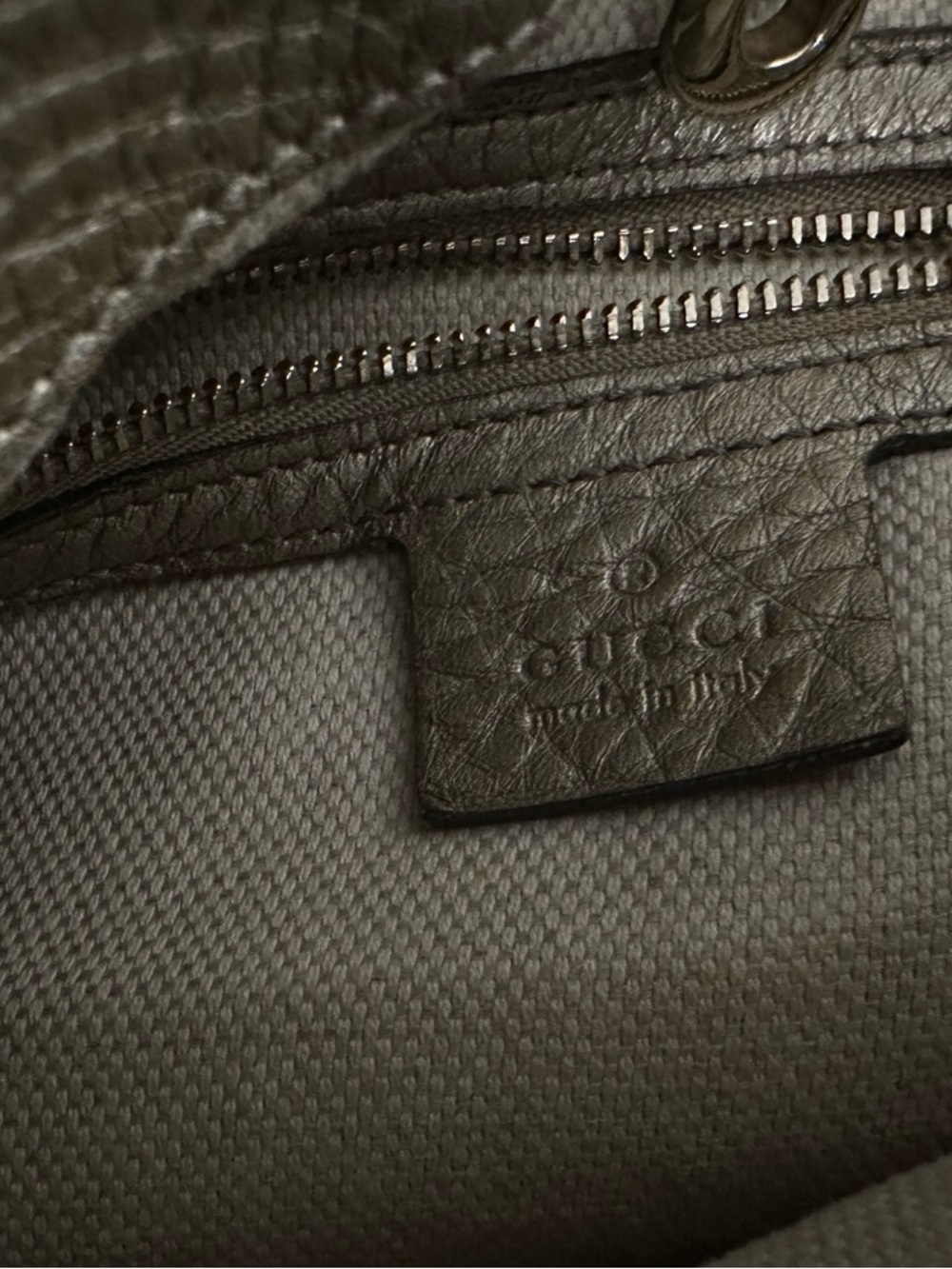 Gucci Metallic Taupe Soho Leather Shoulder Bag - Picture 5 of 8